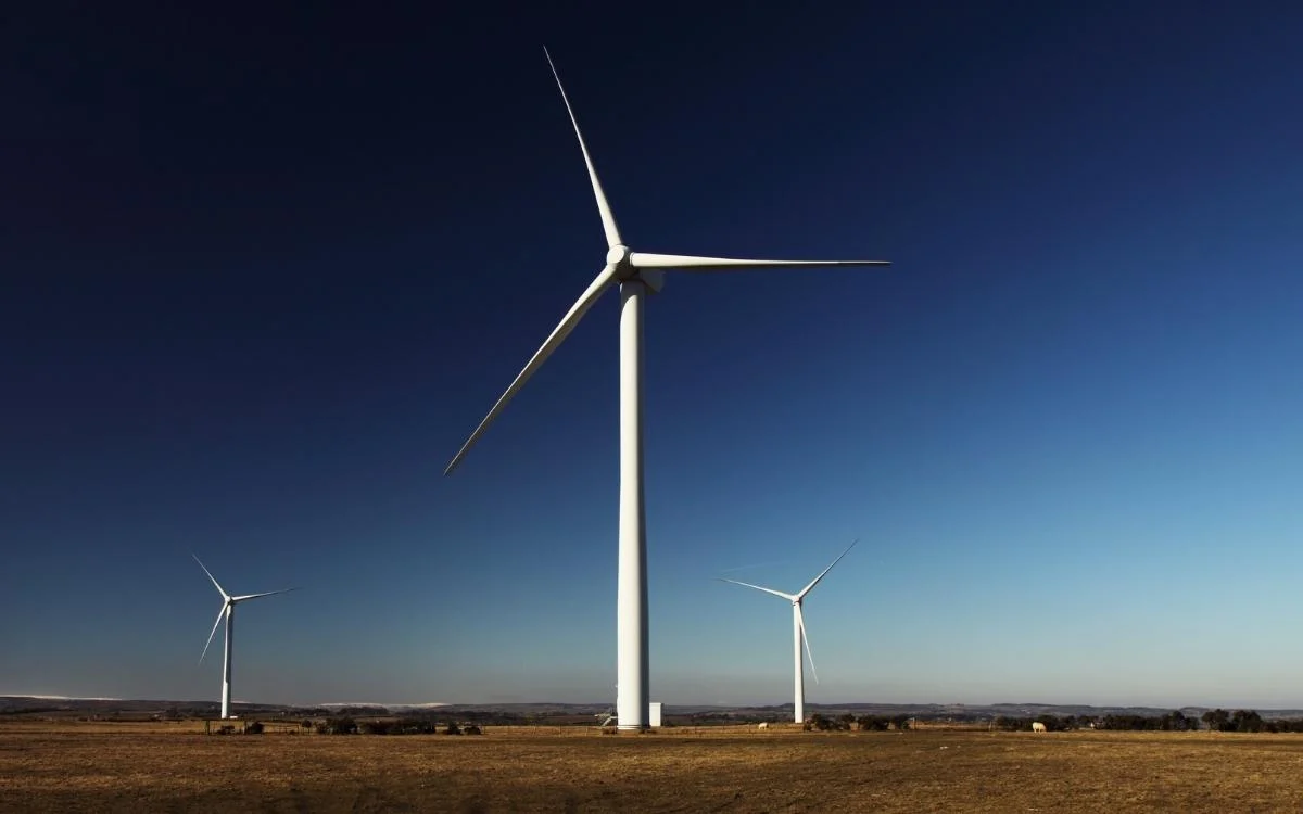 Polska farma wiatrowa dostarczy energię elektryczną dla NSG Group