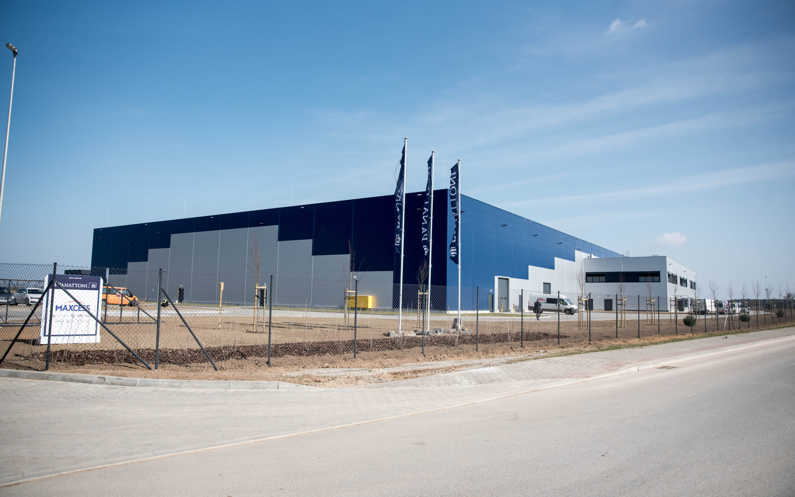 Panattoni ukończyło nowy zakład produkcyjny dla firmy Maxcess – ponad 13 000 m kw. nowoczesnej powierzchni w Łubowie