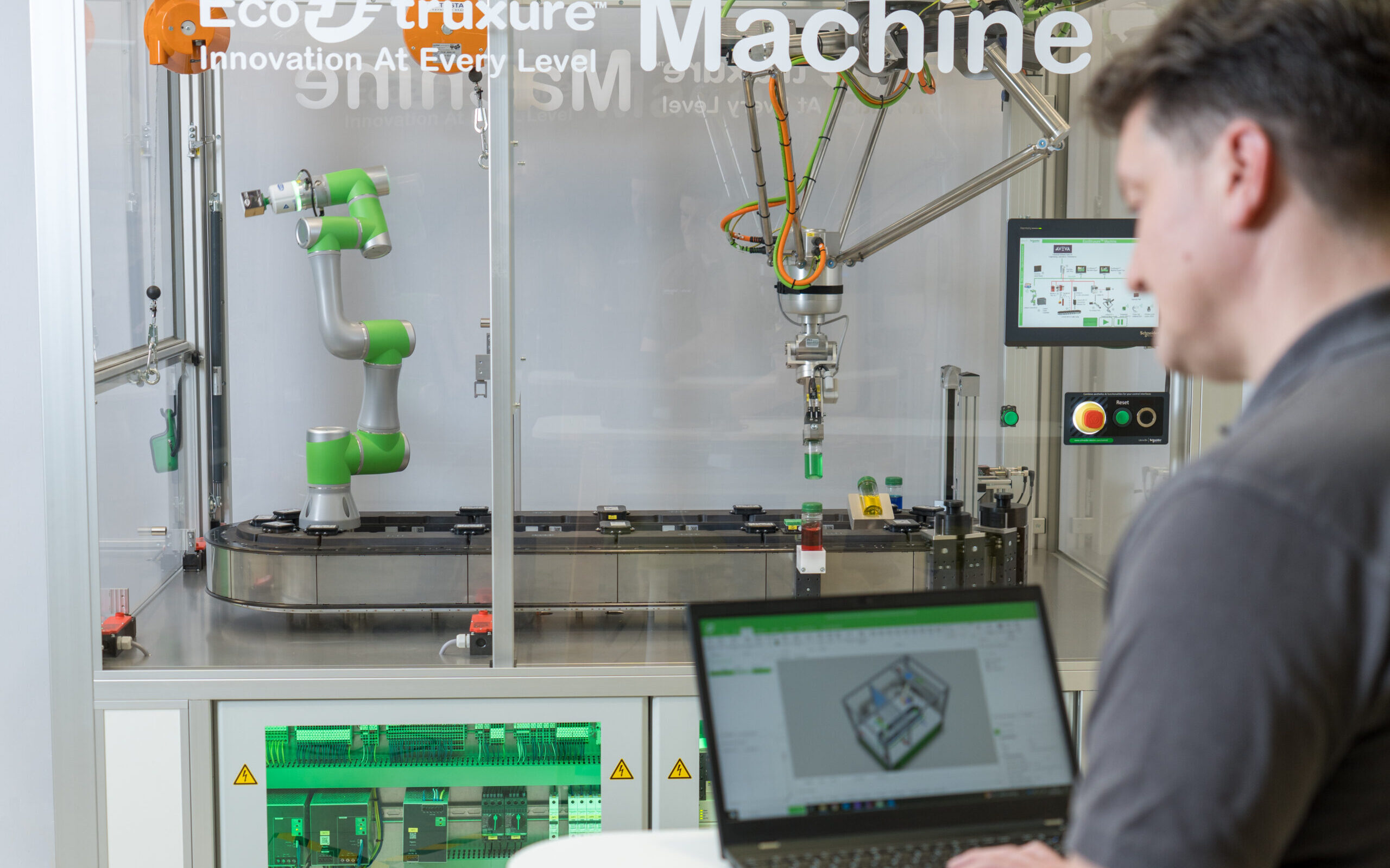 Schneider Electric i Maluka wspólnie tworzą przyszłość inteligentnego pakowania – nowoczesna automatyzacja w służbie elastyczności i efektywności