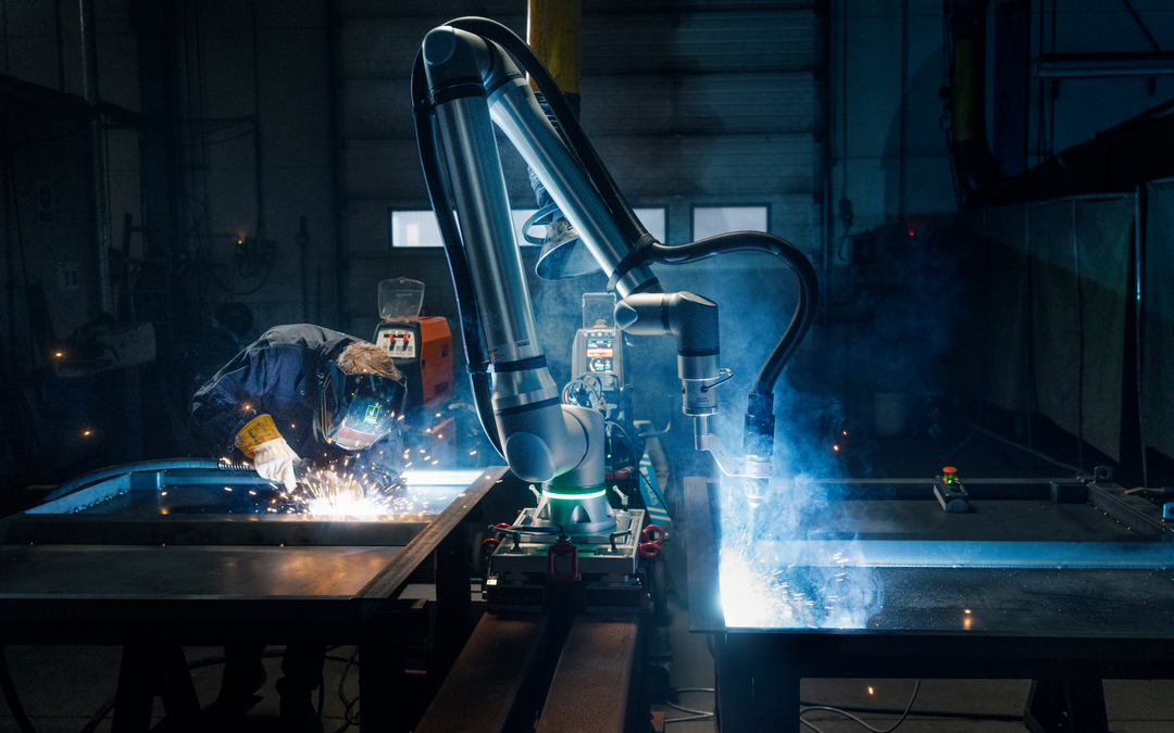 Najwięcej nowych robotów instalowanych w branży automotive. Dane IFR dla Europy i świata za 2024 r.