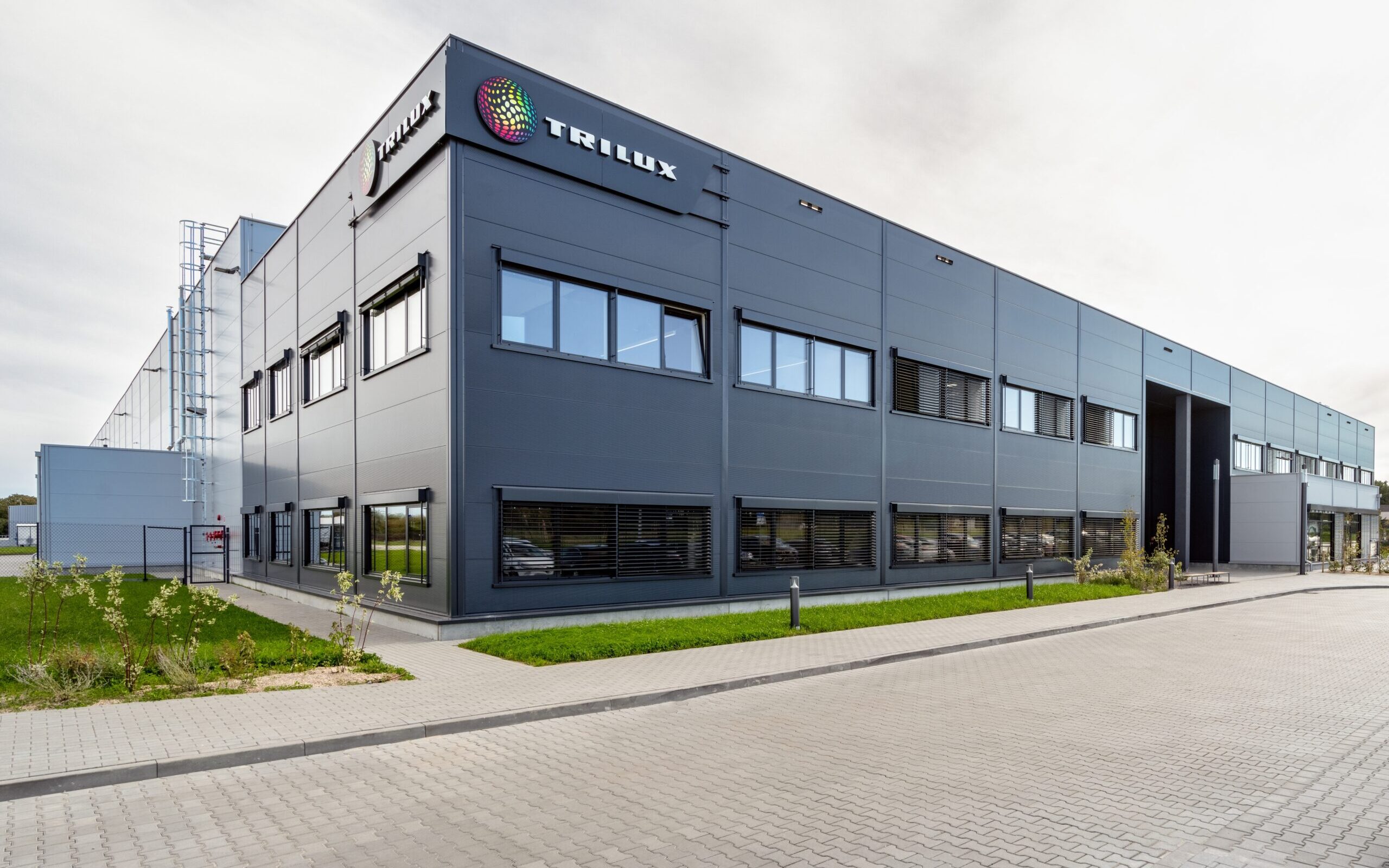 Inwestycja szyta na miarę światła. Jak powstała fabryka TRILUX w Świdniku?