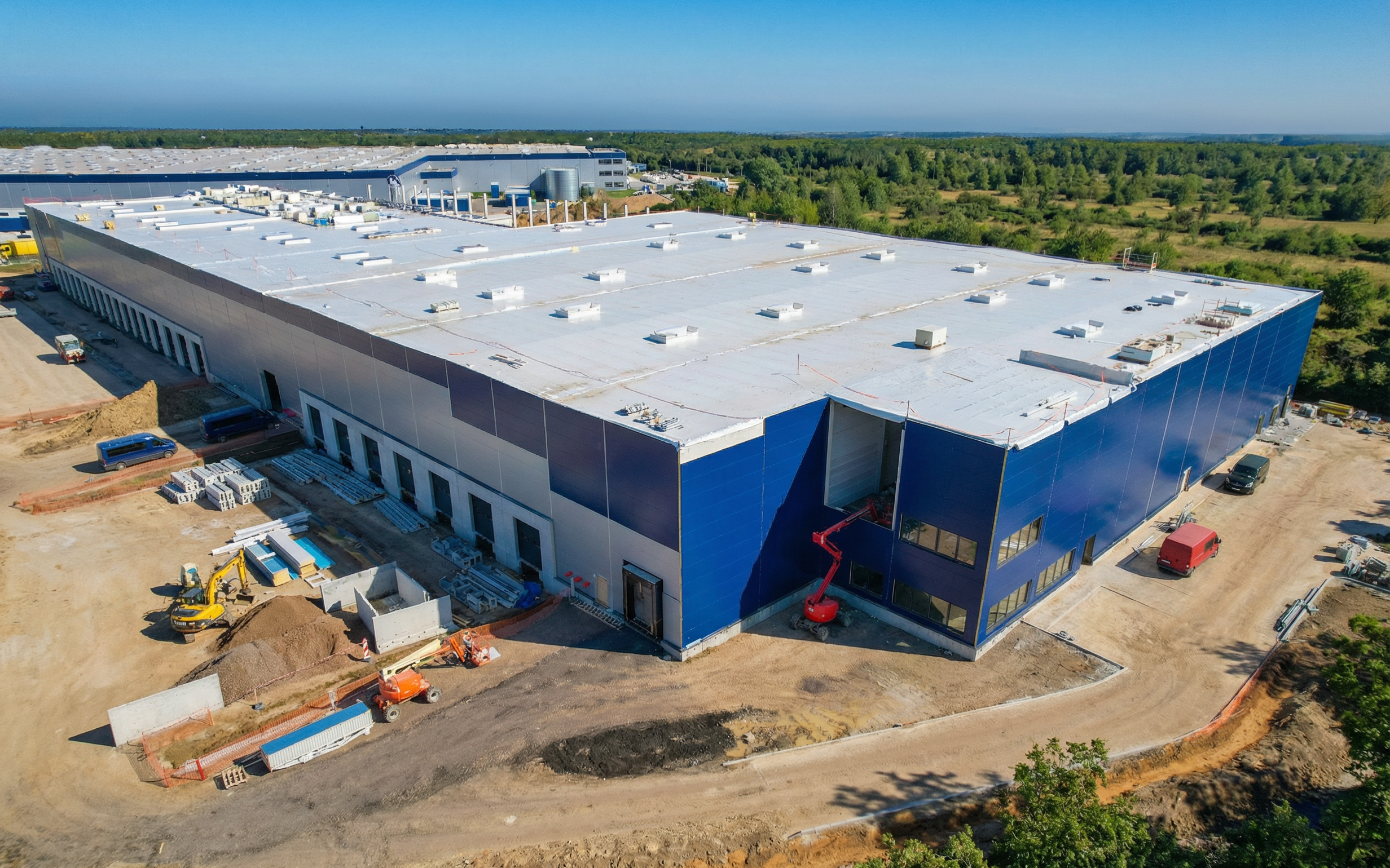 Panattoni rozwija inwestycję w Kielcach – 13 000 m kw. w budowie, umowy z dwoma najemcami